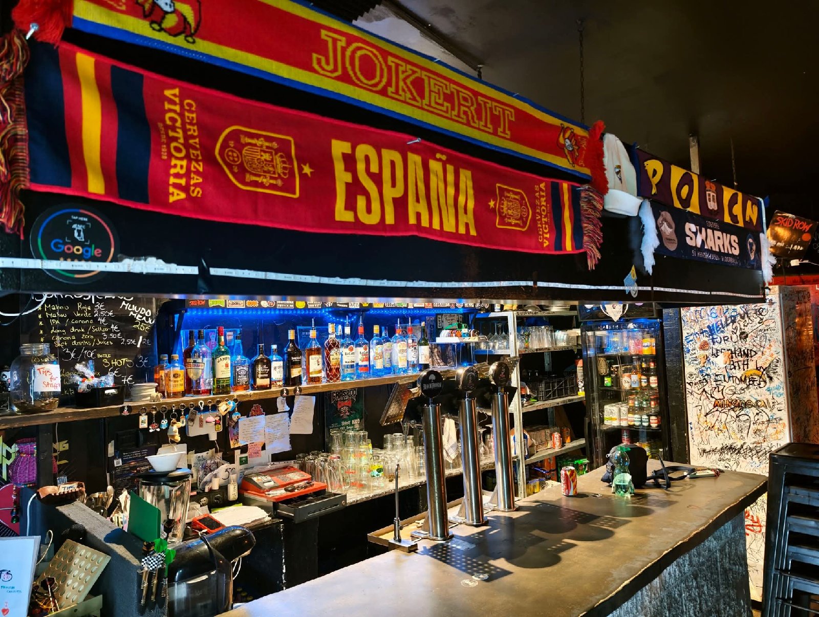 Rock Bar Mundo in Fuengirola