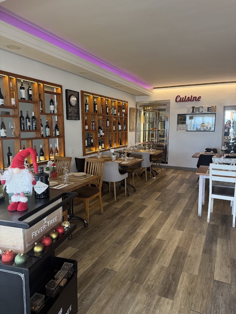 Tanit grill and wine in Fuengirola