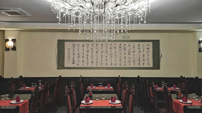 Chao Long 超龙 in Fuengirola
